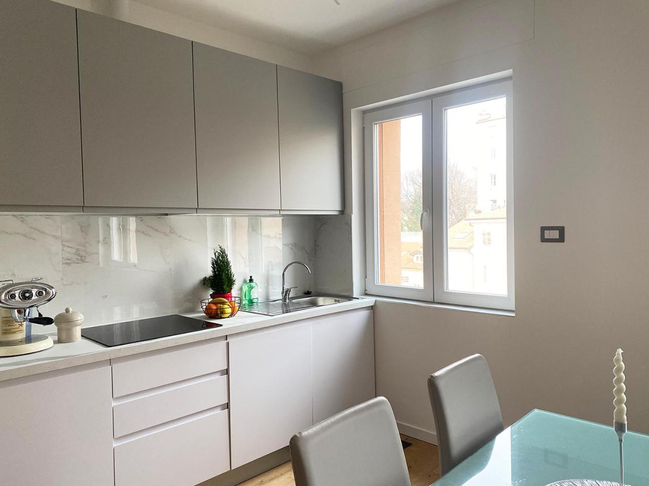 Blucavana, Casa Vacanze In Centro A Триест Экстерьер фото